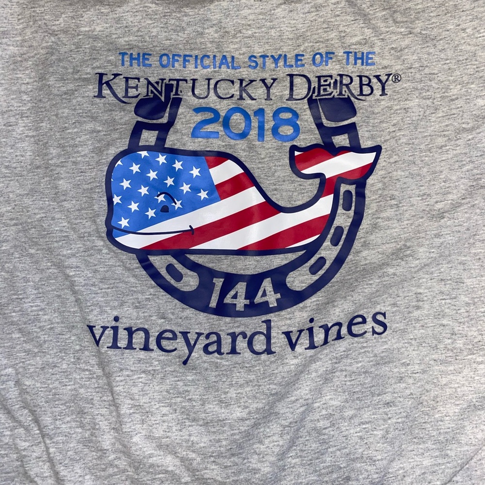 Vineyard vines Kentucky derby men’s tee